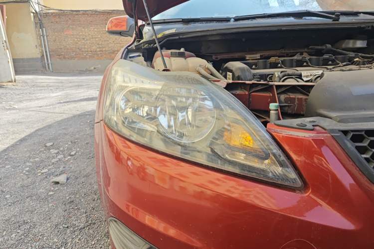 Used Ford Focus 2013 Hatchback Classic 1.8L Automatic Base Model