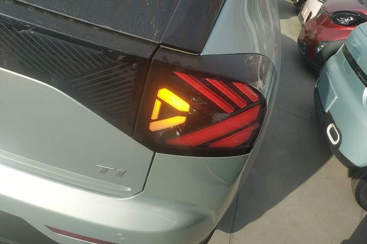 Used ARCFOX T1 2025 Model 320 PLUS