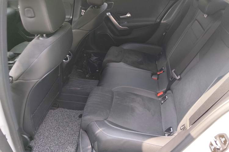 Used Mercedes-Benz A-Class 2020 Restyled A 200 L Sport Sedan Fashion Version