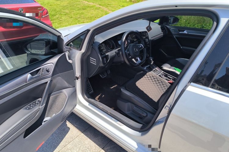 Used Volkswagen Golf 2016 1.4TSI Automatic R-Line