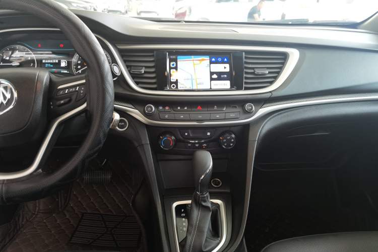 Used Buick GT 2021 Revised Version Flagship 1.5L Automatic Elite Edition Audio And AC Panel