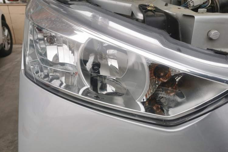 Used Wuling EV50 2021 Van Logistics Vehicle - Huishitong Ningde 41.86 kWh Inovance 2nd-Generation Electric Control System