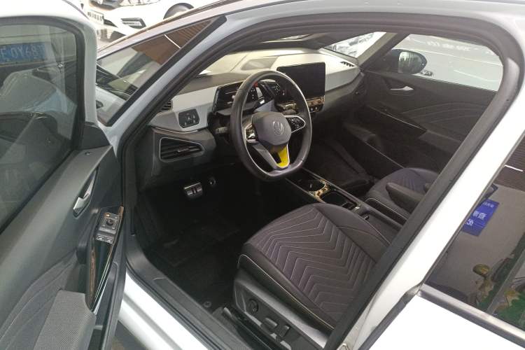 Used Volkswagen ID.3 2023 Pure Smart Edition