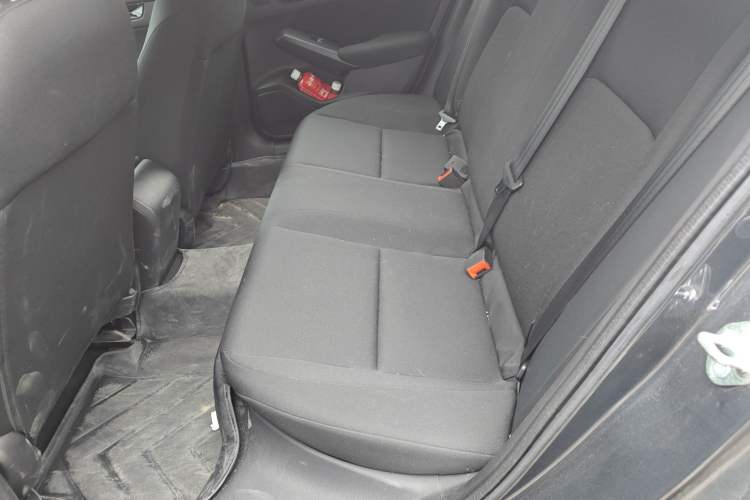 Used Honda Civic 2023 240TURBO CVT Dynamic Edition Interior 4