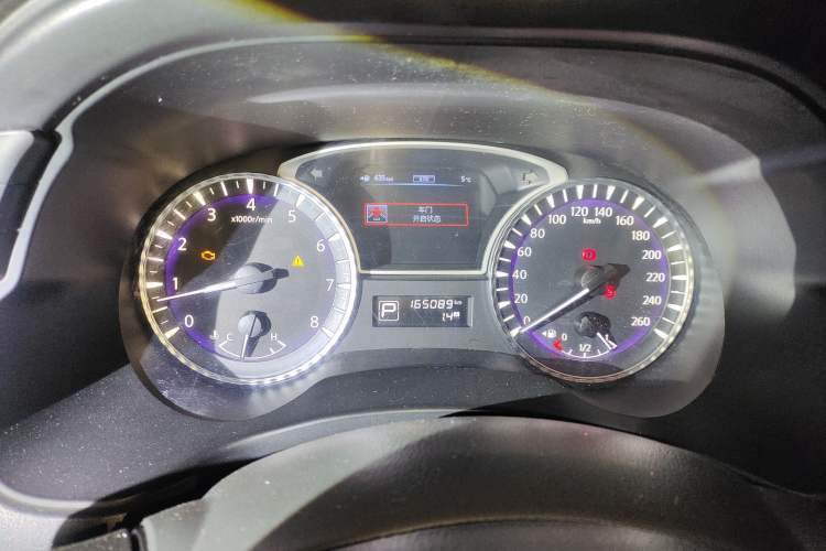 Used Infiniti JX 2013 JX35 Two-Wheel-Drive Excellence Edition
