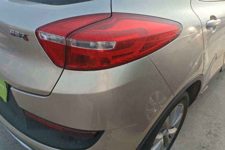 Used Geely Auto Emgrand GS 2018 Sport Edition 1.8L Automatic LingShang Model Right Rear Taillight