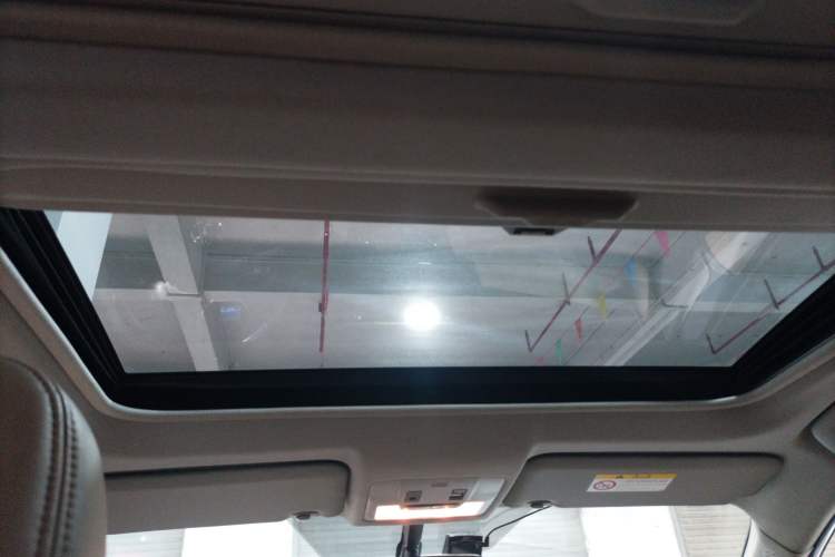 Used Toyota RAV4 2015 2.5L Automatic 4x4 Luxury Edition
