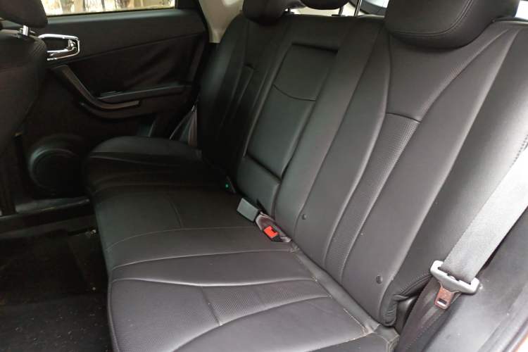 Used GAC Trumpchi GS5 2013 1.8T Automatic Two-Wheel Drive Elite Edition