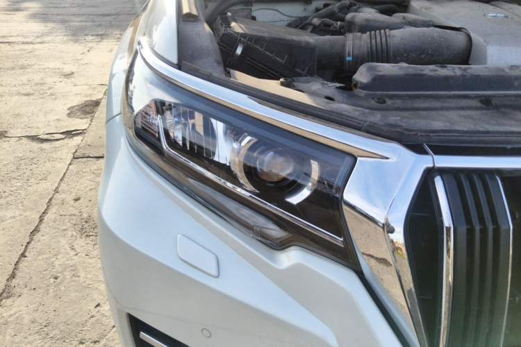 Used Toyota Prado 2018 3.5L Automatic TX-L with Rear-Mounted Spare Tire