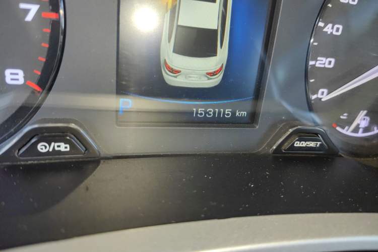 Used Geely Auto Emgrand GL 2018 1.4T DCT Elite Smart Connectivity Version Odometer Close Up