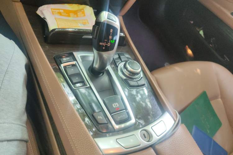 Used BMW 7 Series 2011 730Li Elegant Model
