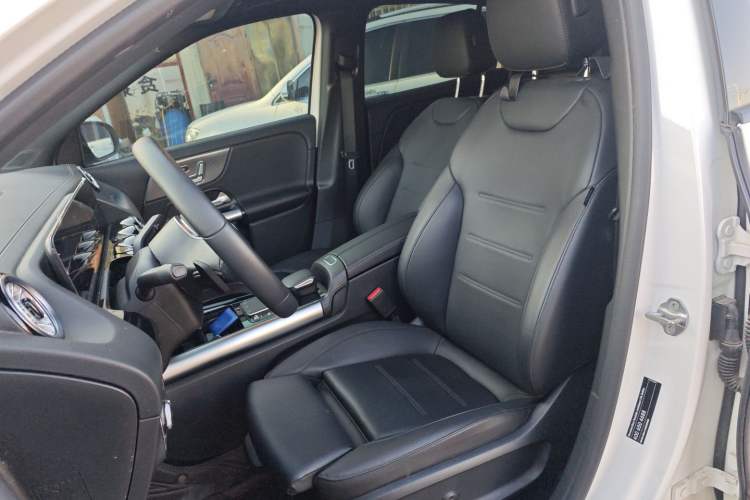 Used Mercedes-Benz GLA 2023 GLA 220 4MATIC
