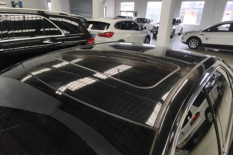 Used Toyota Camry 2016 2.5G 10th Anniversary Deluxe Navigation Edition Roof