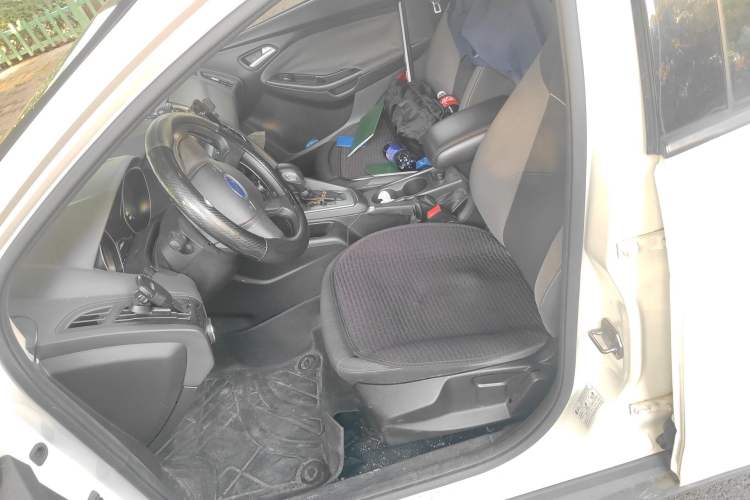 Used Ford Focus 2012 Hatchback 1.6L Automatic Comfort Model
