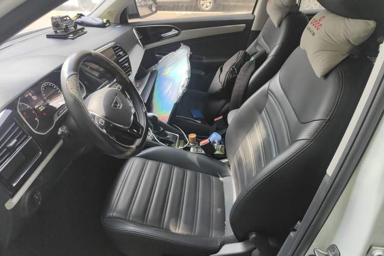 Used Jetta VS5 2023 280TSI Automatic Trend Edition
