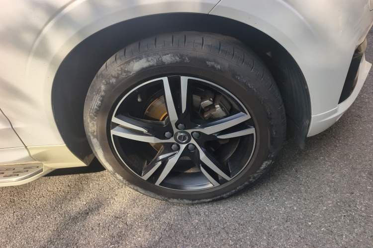 Used Volvo XC60 2019 T5 4x4 Zhiya Sport Edition China VI Standard
