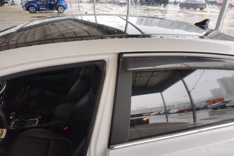 Used Kia K3 (Kai Shen) 2017 1.8L Automatic GLS Roof