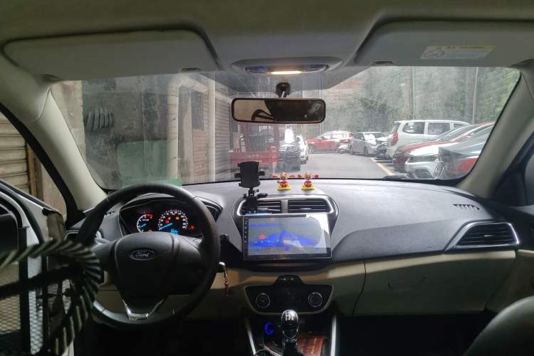 Used Ford Escort 2015 1.5L Manual Comfort Model