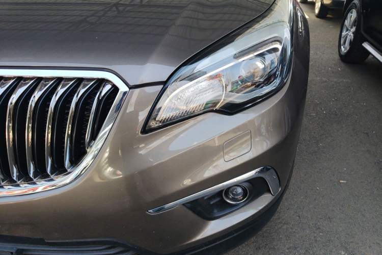 Used Buick Envision 2017 28T Four-Wheel Drive Elite Model Left Front Headlight