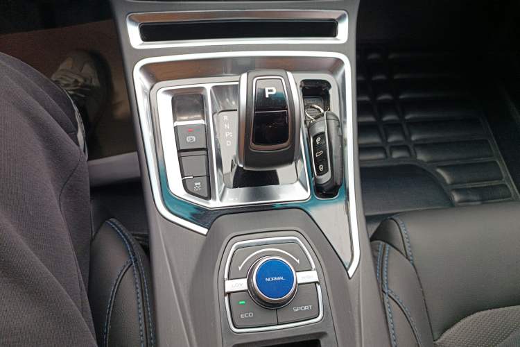 Used Geely Auto Emgrand New Energy 2018 EV450 Prestige Model
