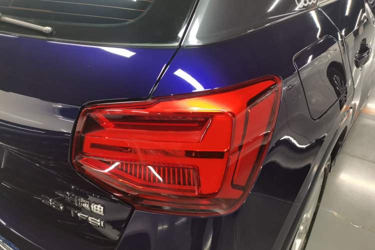Used Audi Q2L 2020 35 TFSI Fashionable and Elegant Model Right Rear Taillight