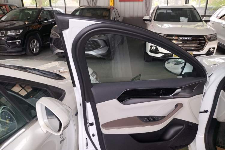 Used BYD Qin PLUS 2023 Champion Edition DM-i 120KM Beyond Model
