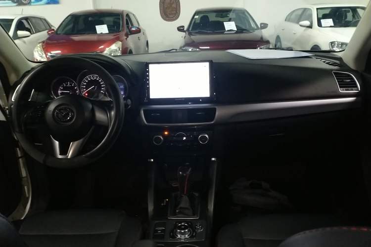 Used Mazda CX-5 2015 2.0L Automatic Two-Wheel Drive Urban Version