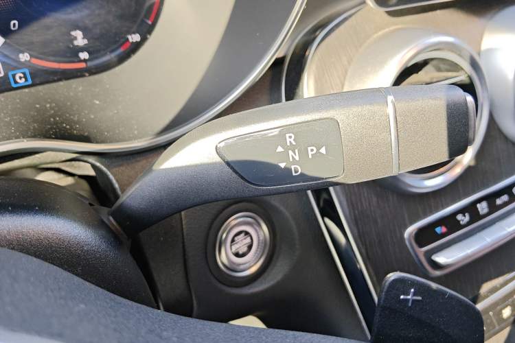 Used Mercedes-Benz GLC Coupe 2020 GLC 300 4MATIC Coupe SUV Gear Lever