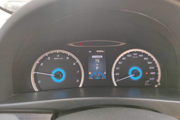 Used CHANGAN Raeton 2014 1.8T Automatic Elite Anniversary Edition China IV Standard
