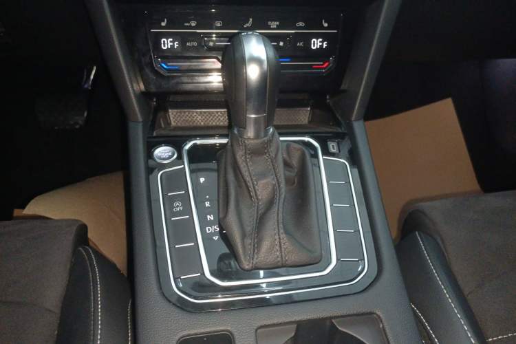 Used Volkswagen Magotan 2020 330TSI DSG Luxury Edition
