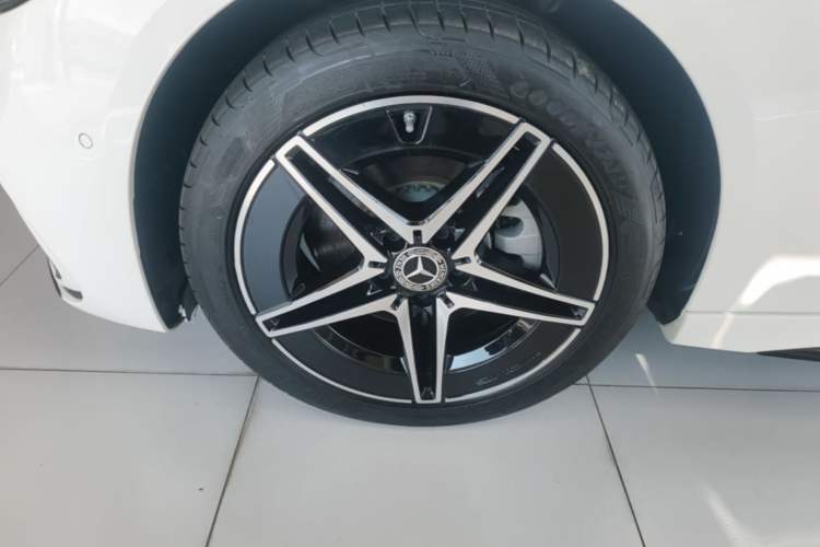 Used Mercedes-Benz C-Class 2024 Second Facelift C 260 L Starry Night Sport Edition