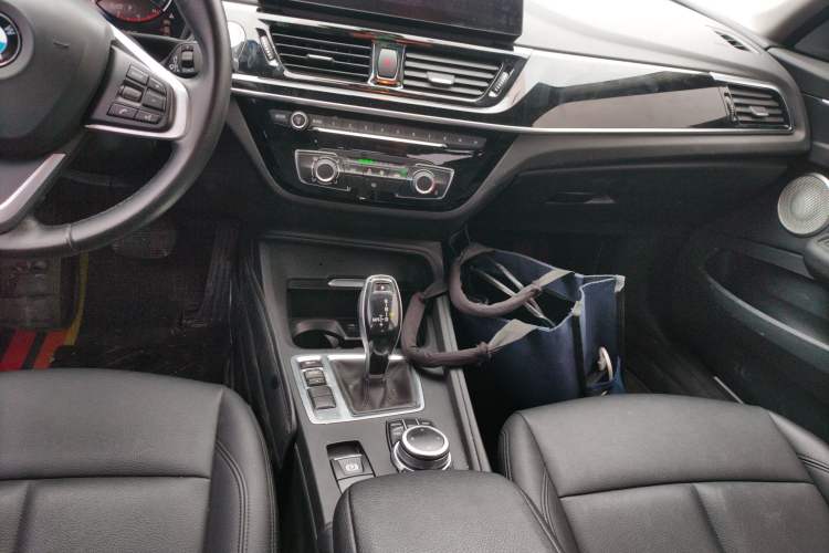 Used BMW 1 Series 2021 Revised 120i M Sport Edition Gear Lever