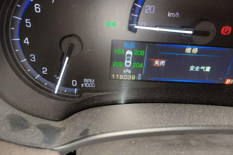 Used Cadillac XTS 2014 28T Comfort Version