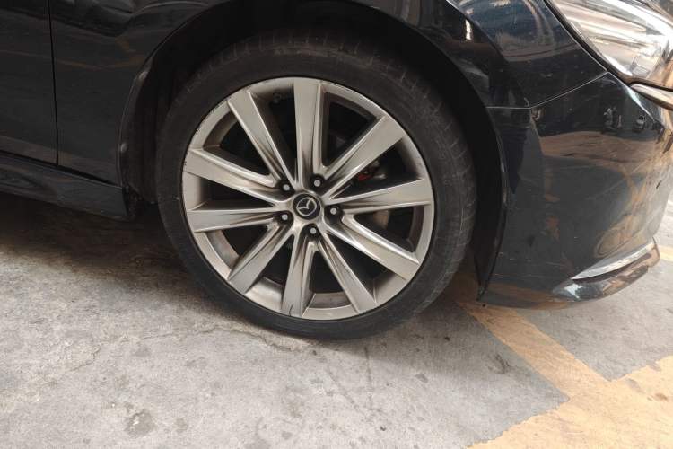 Used Mazda Atenza 2020 2.5L Skyline Sport Edition Right Front Wheel Hub