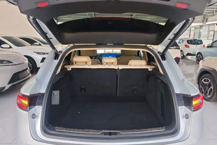 Used Hima AITO M5 2023 Extended-Range Four-Wheel Drive Intelligent Driving Version
