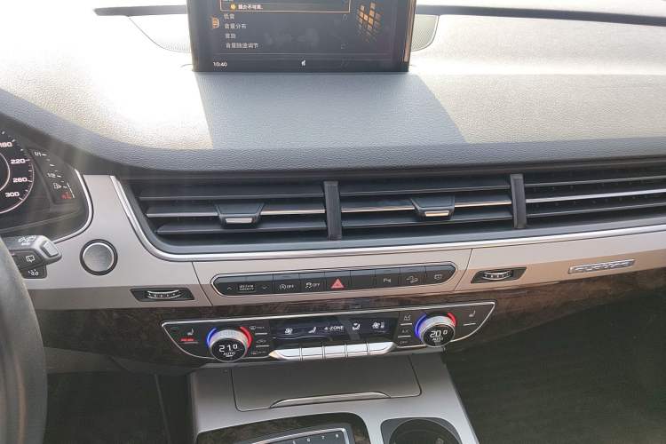 Used Audi Q7 2018 45 TFSI Technology Edition
