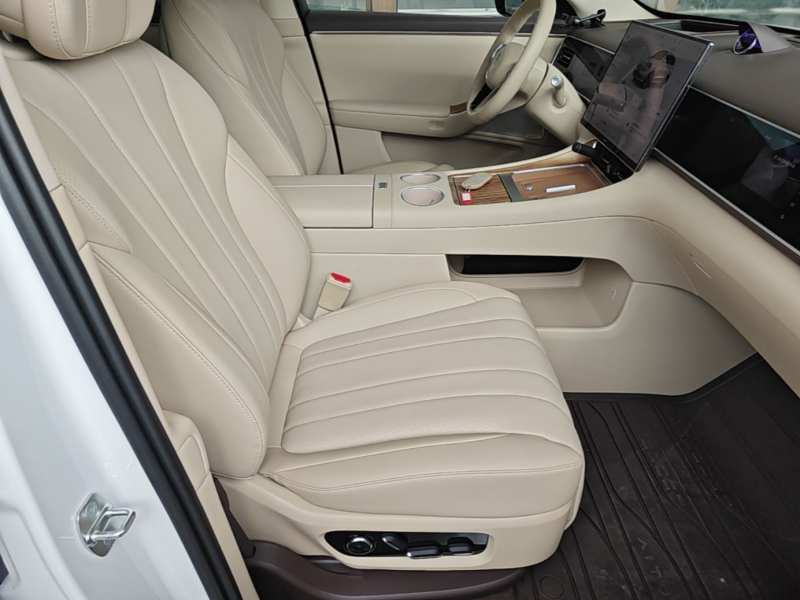 Used Hima AITO M7 2026 Model Range-Extending Max All-Wheel Drive 6-Seater Version — 24