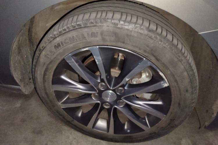 Used Buick GL6 2018 18T 6-Seater Prestige Model
