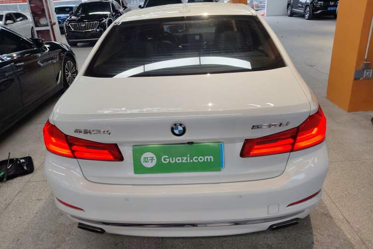 Used BMW 5 Series 2018 525Li Luxury Package
