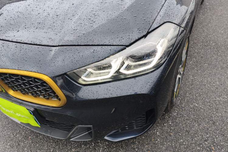 Used BMW X2 2023 xDrive 25i Shining Edition
