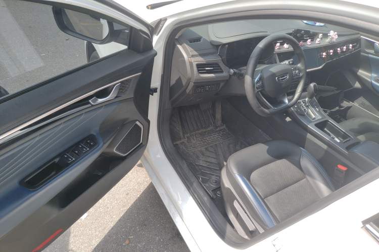 Used Geely Auto Emgrand GL 2021 UP 1.4T CVT Luxury Edition