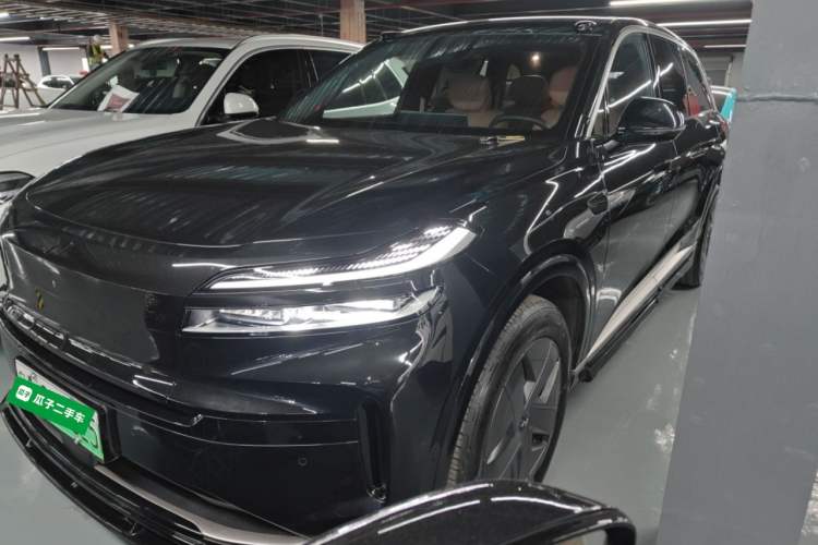 Used ONVO Luxeed L90 2025 Model—Pro Six-Seater Version