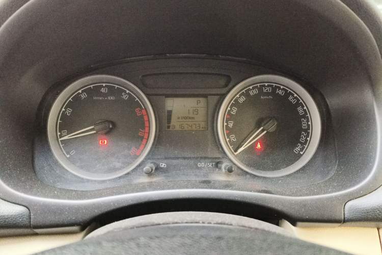 Used Skoda Fabia 2011 1.6L Automatic Crystal Edition Instrument Cluster