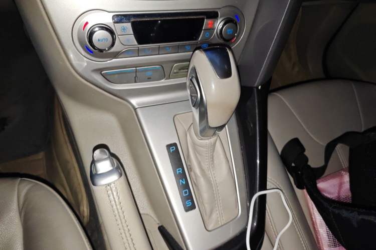 Used Ford Focus 2012 Sedan 1.6L Automatic Prestige Model