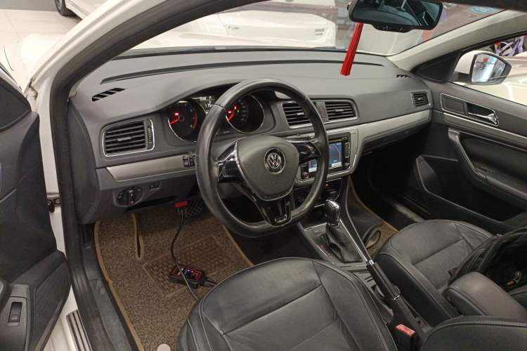 Used Volkswagen Lavida 2015 230TSI DSG Comfort Edition