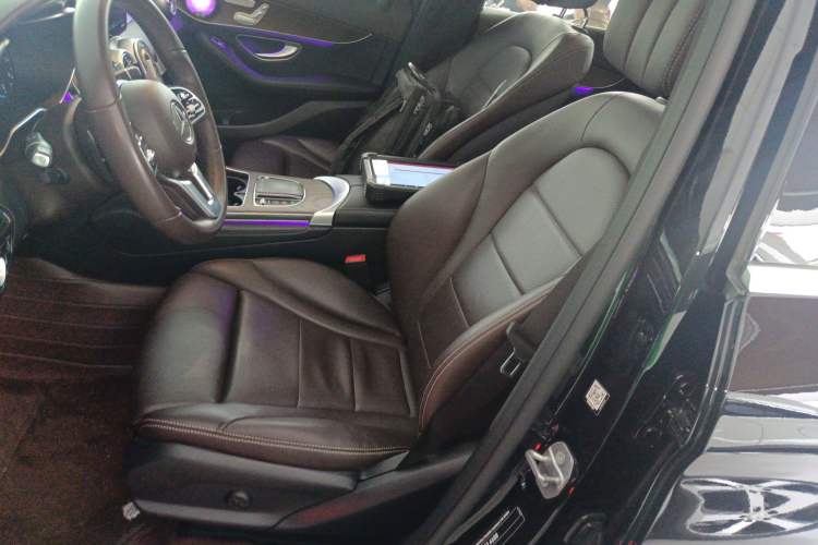 Used Mercedes-Benz GLC 2022 Facelift GLC 260 L 4MATIC Luxury Edition Left Front Seat