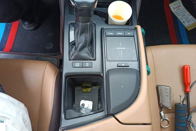 Used Lexus ES 2018 260 Excellence Edition China V Standard