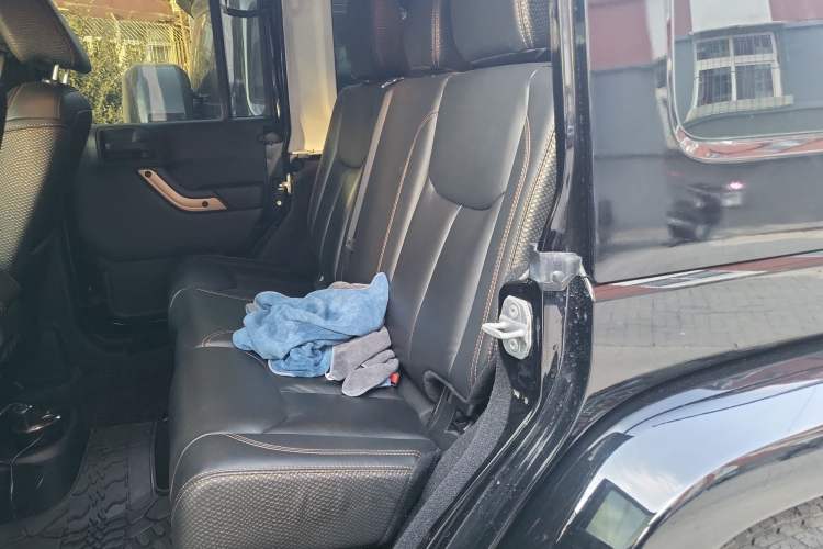Used Jeep Wrangler 2014 3.6L Longteng Collection Edition