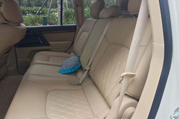 Used Toyota Land Cruiser  Left Rear Seat