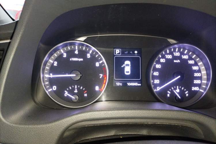 Used Hyundai Elantra (6th Generation / Lingdong) 2016 1.6L Automatic ZhiXuan – Elite Version
